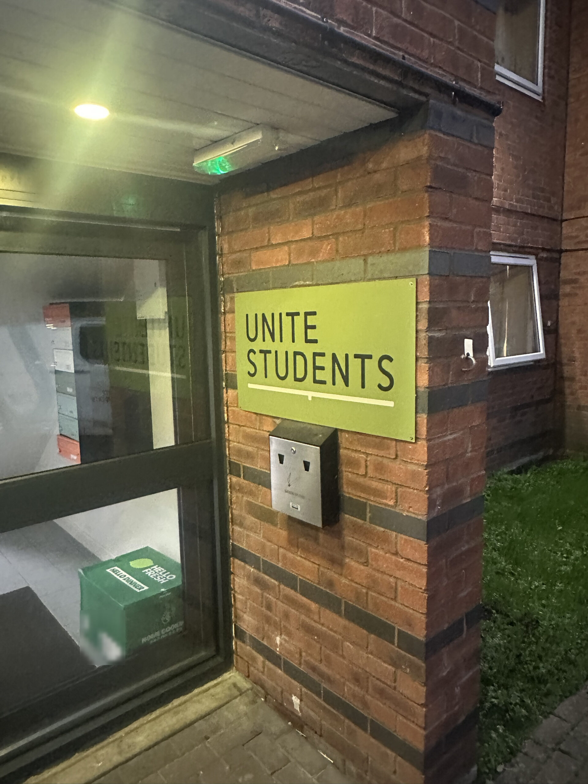 Horizon Heights Student Move from Cambridge Court, Liverpool Reliable Removals and House Clearance in Liverpool Entrance to Unite Students Cambridge Court halls in Liverpool L7